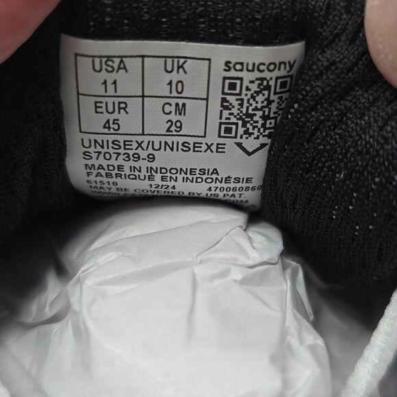 NIB Saucony OG Progrid Omni 9 \